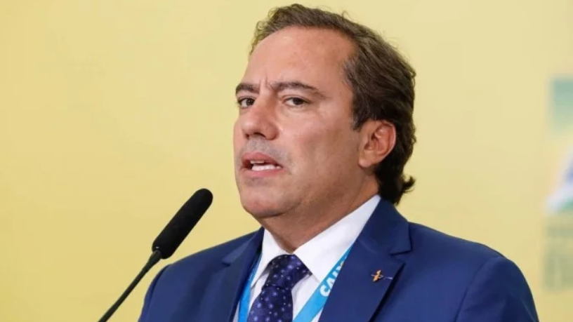 Novas abordagens de treino elevam o desempenho de nadadores ao mais alto nível — por Pedro Duarte Guimarães.