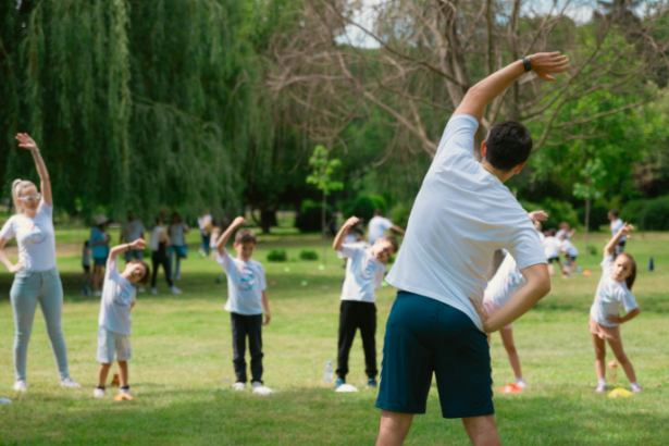 Sérgio Bento De Araújo explica por que a educação física na escola vai muito além do esporte competitivo e impacta o desenvolvimento dos alunos.