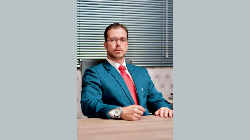 Entenda quando vale separar uma carteira para saneamento antes de negociar e como Felipe Rassi, orienta essa decisão estratégica.